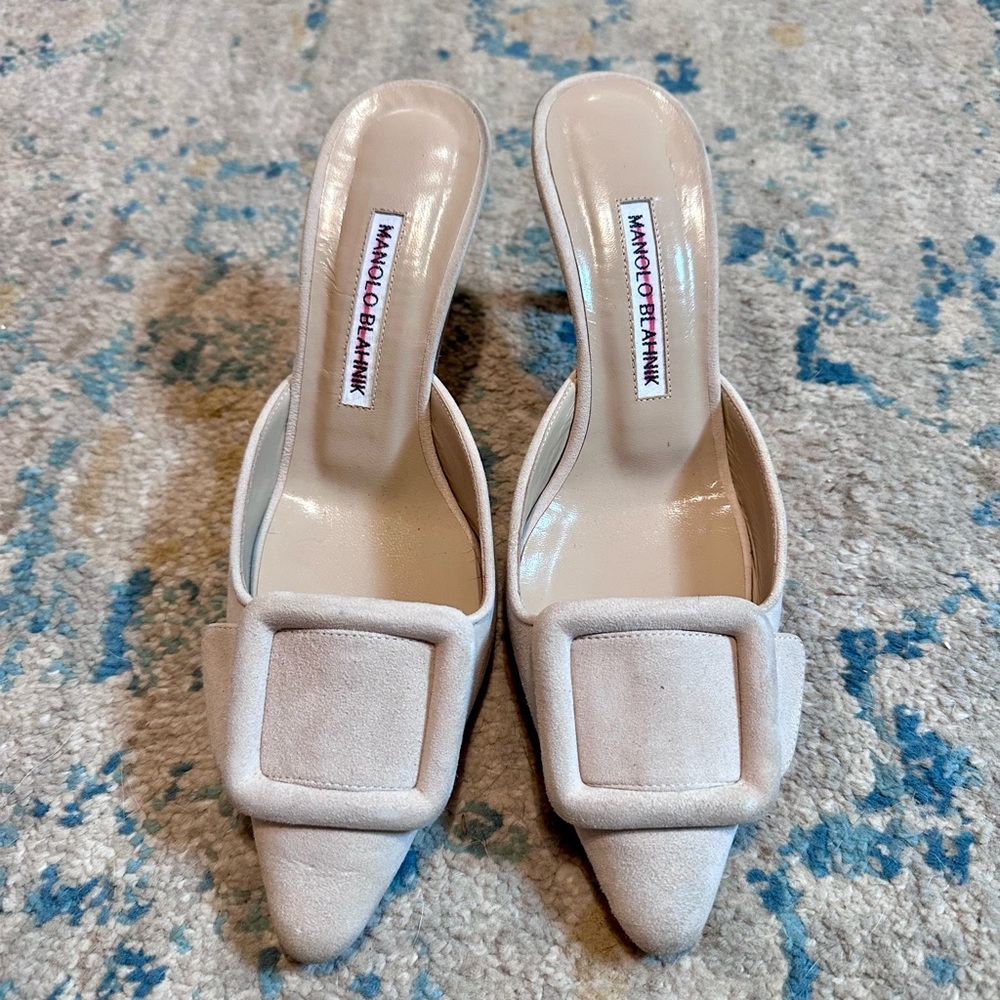 Manolo Blahnik Maysale Cream